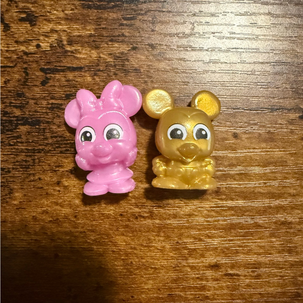 Disney Squishalot - Pink Minnie + Golden Mickey